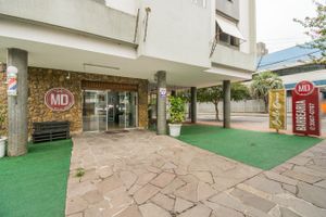 Image 14 - 213565