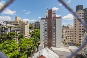 Image 8 - 213580