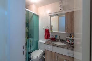 Image 14 - 213599
