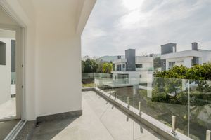 Image 38 - 213634