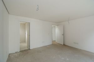 Image 32 - 213636