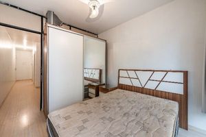 Image 3 - 213642