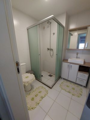 Image 8 - 213748