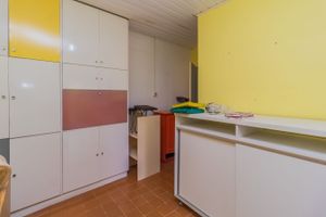 Image 33 - 213783