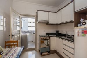Image 30 - 213810