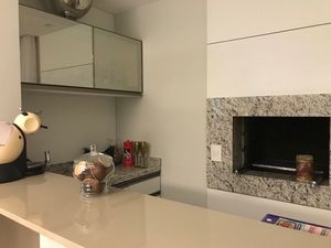 Image 4 - 213815