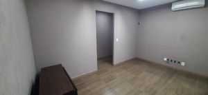 Image 30 - 213829