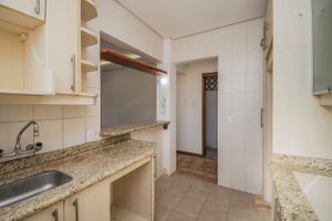 Image 19 - 213874