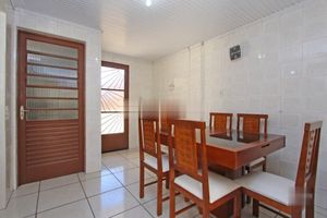 Image 17 - 213881