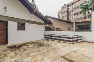 Image 73 - 213902