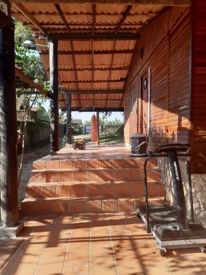 Image 17 - 213940