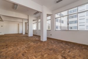 Image 4 - 213953
