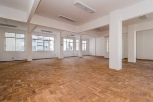 Image 10 - 213953