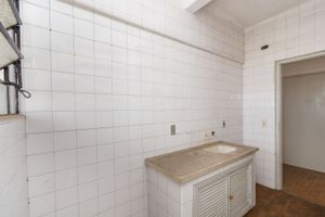 Image 16 - 213971