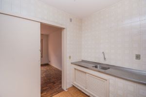 Image 10 - 213972