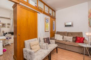 Image 3 - 214140