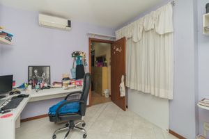 Image 32 - 214239