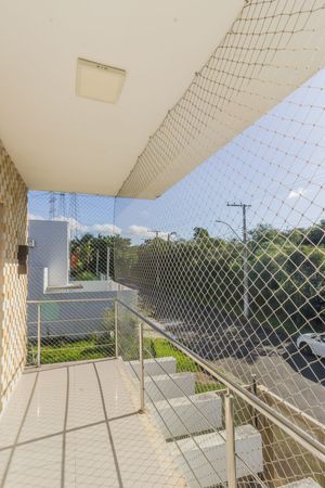 Image 32 - 214244