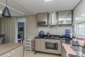Image 27 - 214280