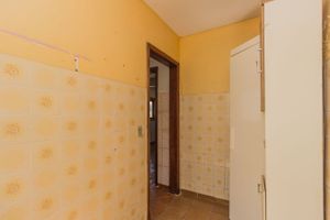 Image 37 - 214321