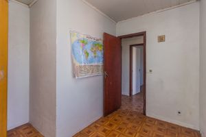 Image 47 - 214321