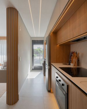 Image 38 - 214342