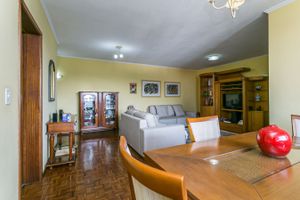 Image 3 - 214393