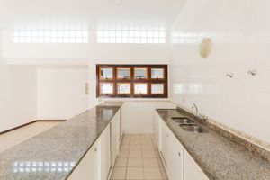 Image 26 - 214445