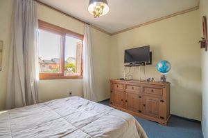 Image 13 - 214448
