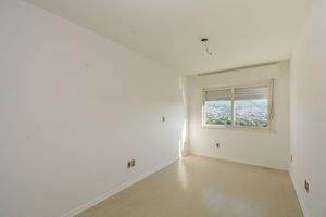 Image 6 - 214489