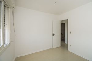 Image 15 - 214489