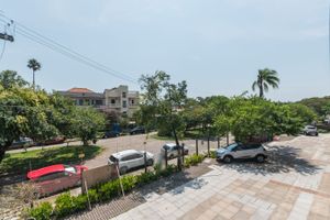 Image 20 - 214518