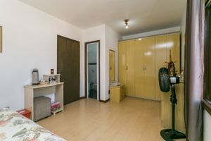 Image 11 - 214629