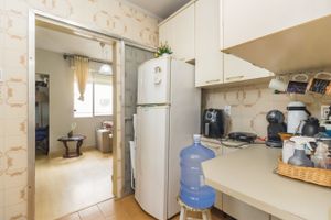 Image 11 - 214647