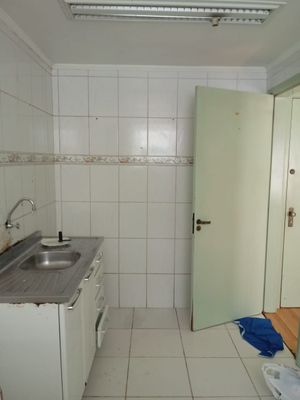 Image 5 - 214742