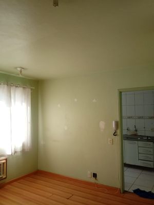 Image 10 - 214742