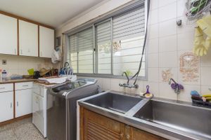 Image 24 - 214743