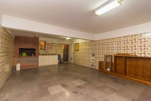 Image 34 - 214743