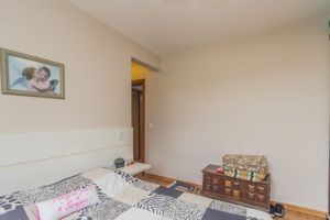 Image 13 - 214767