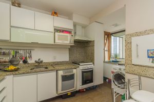 Image 24 - 214767