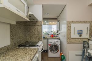 Image 27 - 214767