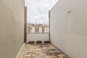 Image 19 - 214813
