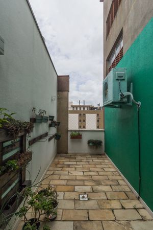 Image 25 - 214813