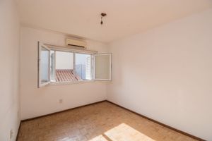 Image 17 - 214844