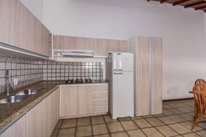 Image 32 - 214844