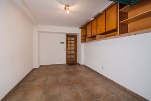 Image 38 - 214844