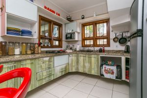 Image 20 - 214858