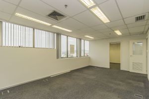 Image 24 - 214869