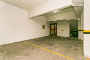 Image 42 - 214943