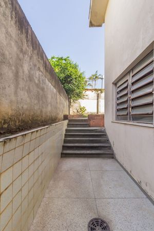 Image 30 - 214962
